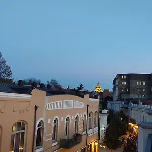 In Agmashenebeli Тбилиси